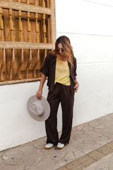 Set Anastacia Blusa manga corta más Pantalón enresortado - Café Oscuro